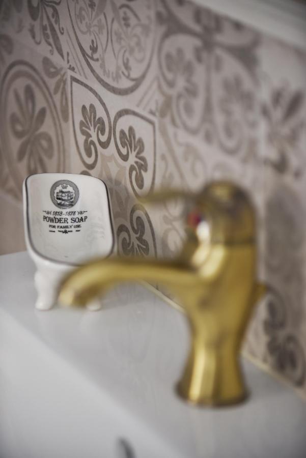 Almanza Apartment Syros Ermoupoli Eksteriør billede