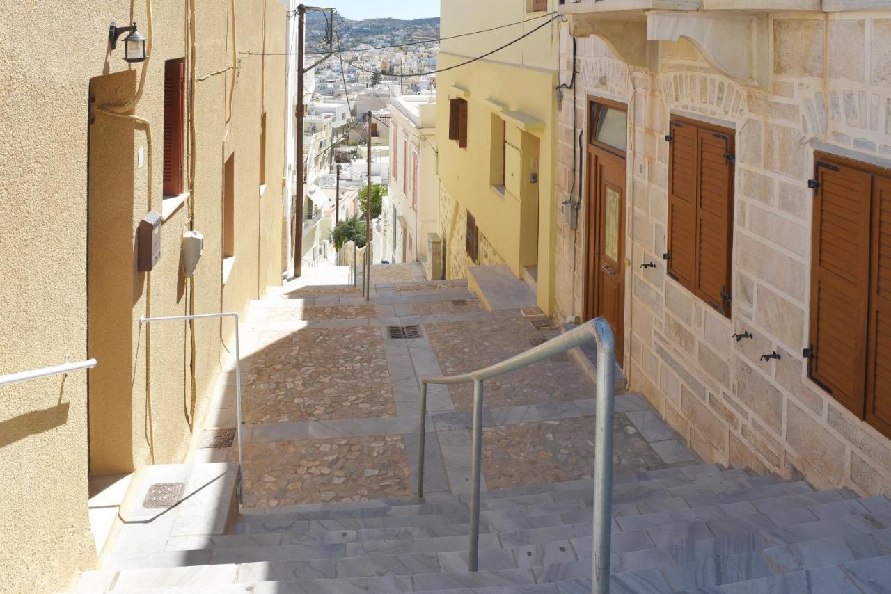 Almanza Apartment Syros Ermoupoli Eksteriør billede